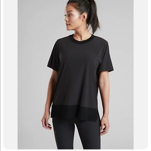 ATHLETA Zephyr Tee Black Lightweight Work Travel Top